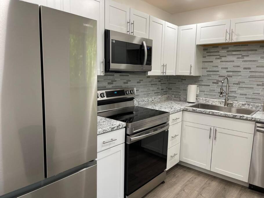 Four Bedroom Home Near Hartsfield Jackson Airport Riverdale Buitenkant foto